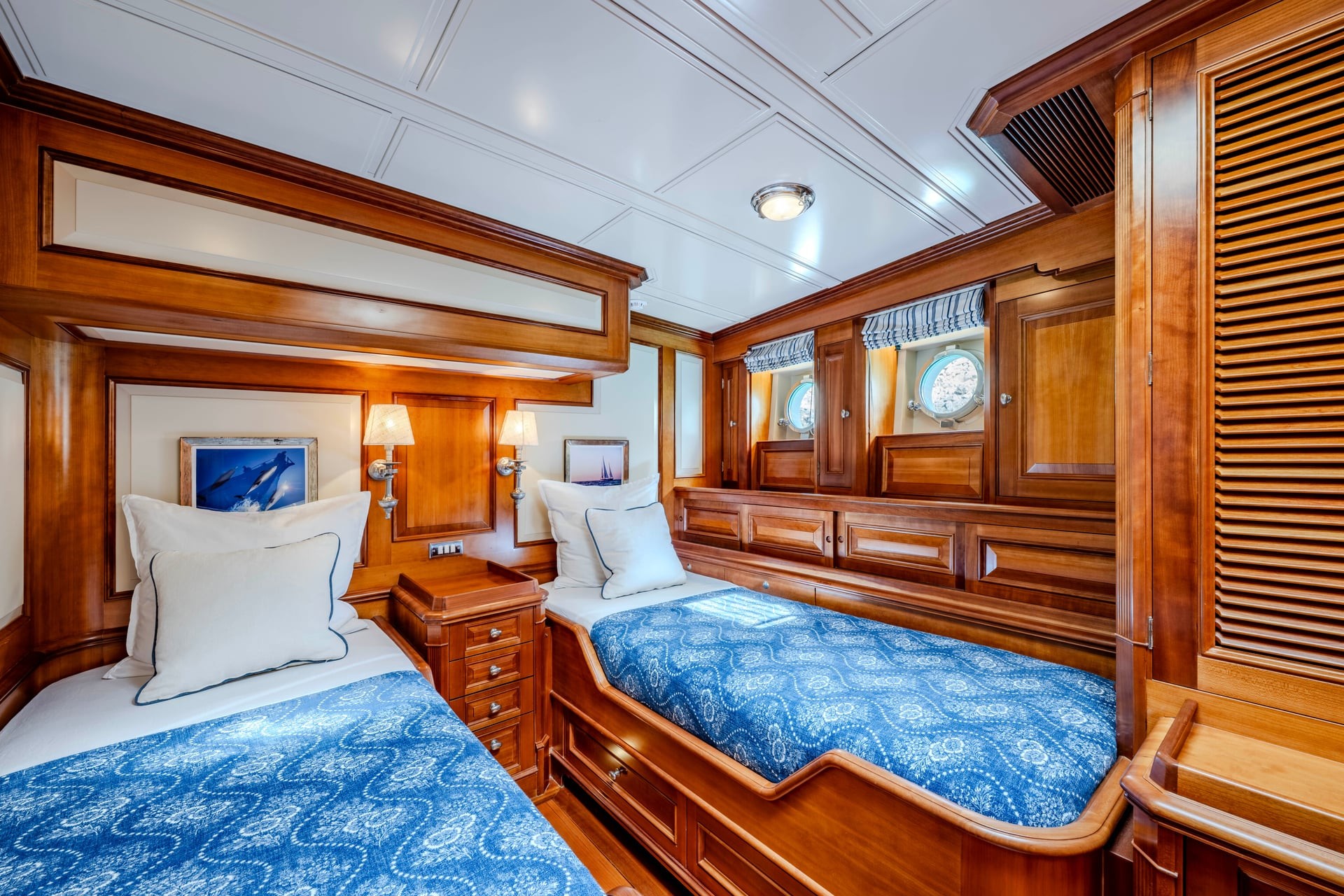 22-Royal Huisman FOFTEIN